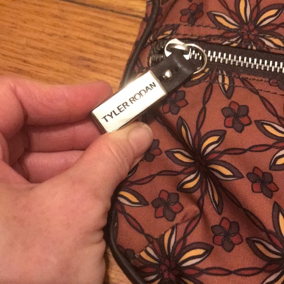 Tyler Rodan purse - Picture 5 of 5